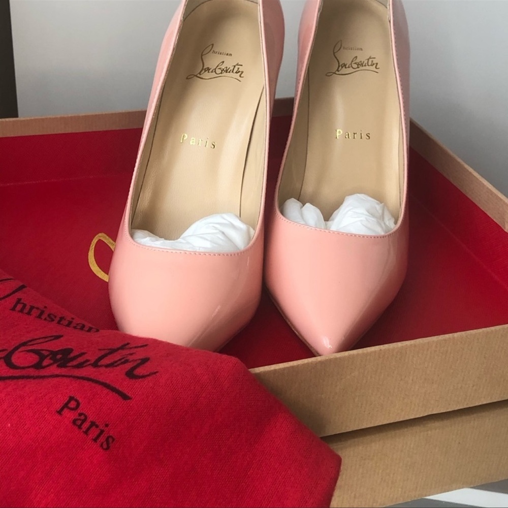 Heels - Picture 2 of 3